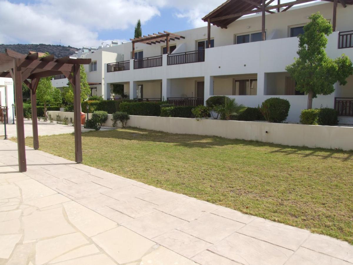פאהיה Pleasantly Furnished Apartment B201 With Large Terrace, Wi-Fi & Android Tv מראה חיצוני תמונה