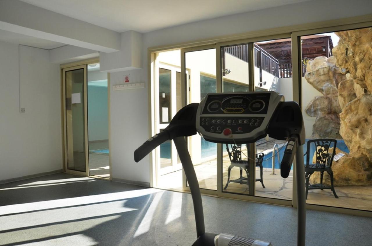 פאהיה Pleasantly Furnished Apartment B201 With Large Terrace, Wi-Fi & Android Tv מראה חיצוני תמונה
